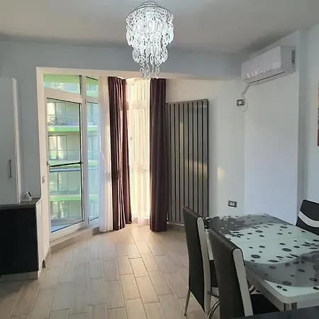 Alezzy Luxury 88 Seaview *